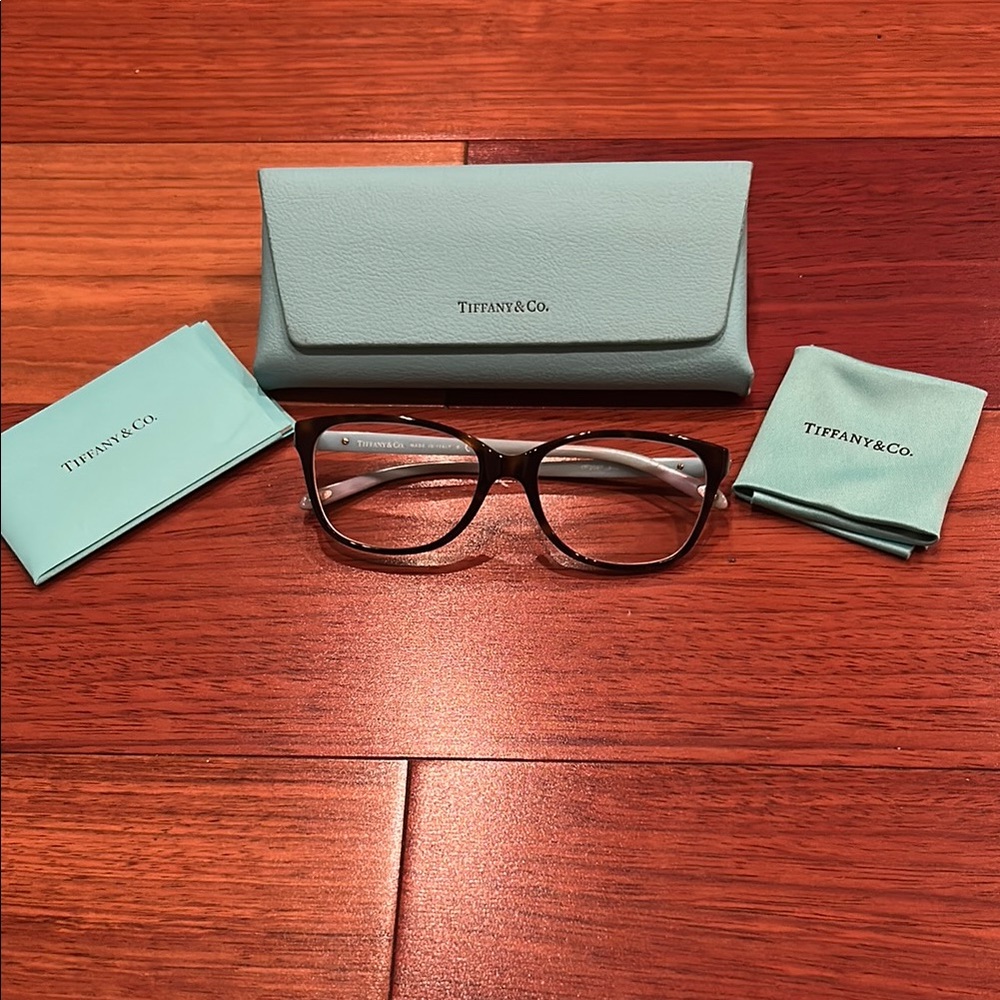 Tiffany & Co TF2097 eyeglasses with case and cleaning cloth